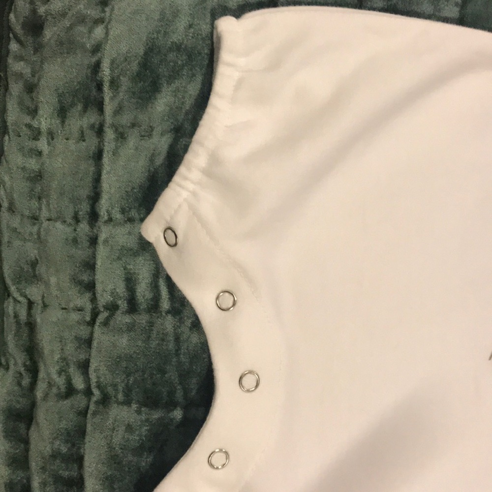 Toddler Girls Appliqued Bird Romper - Picture 2 of 5